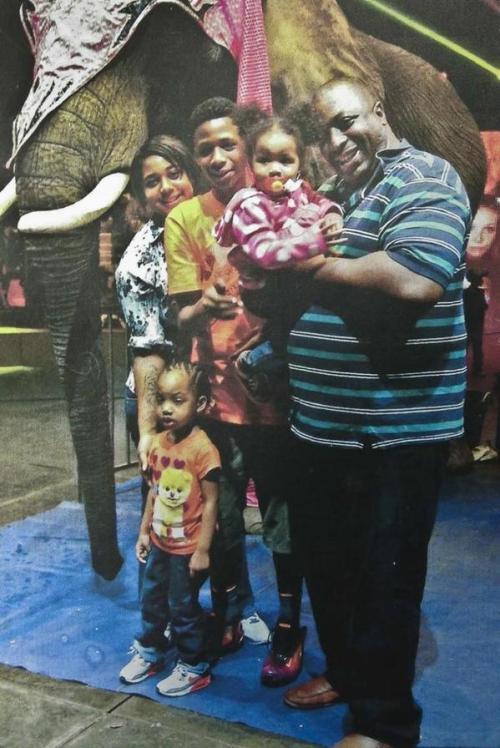 skyetownsend: thepoliticalfreakshow: Let This Be The Image of Eric Garner That Circulates My heart.