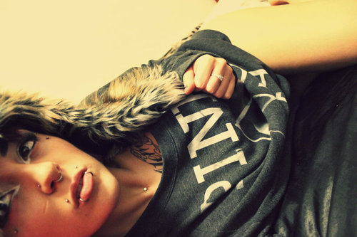 Meow ~ Tina. 20. Seattle. www.acidflowers.tumblr.com