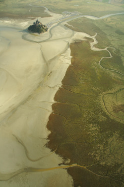 travelingcolors:  Mont Saint Michel | France (by jmc…) 