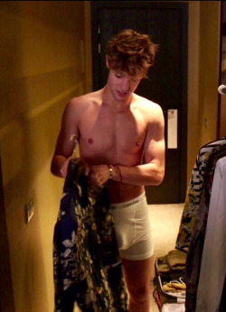 heatedtabloid101:  Cameron Dallas