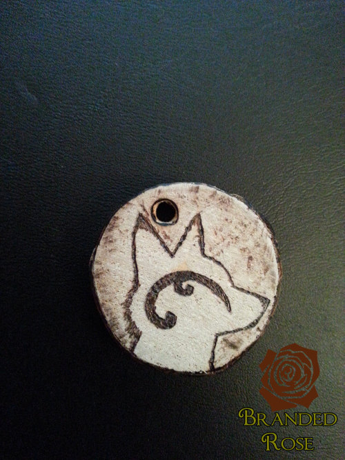 brandedroseshop:Totem: Enchanted Fox Pendant —-I have to say, this stays my favourite item so far &l