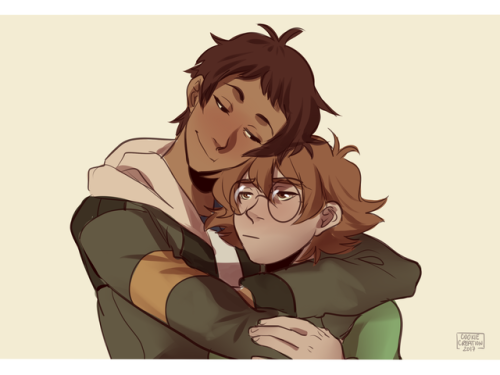 cookiesketches: Lohnce hugs