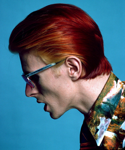 geminiscene:  david bowie, 1974.