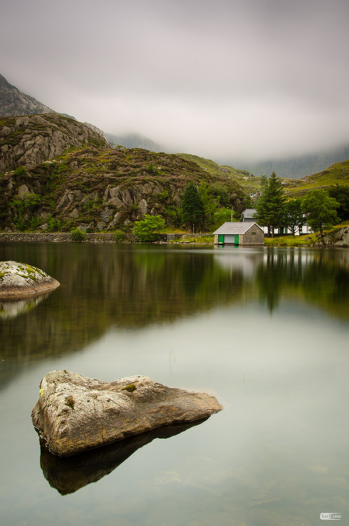 Llyn Ogwen reflections