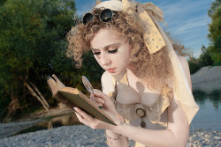 Steampunkgirls:  Steampunk_Studying Trip By ~Theouroboros So Lovely! Model: Sara