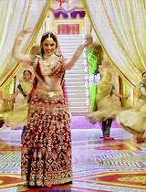 braineast:Chandramukhi`s outfits | part IChandramukhi, I can’t say how the gods of virtue will judge