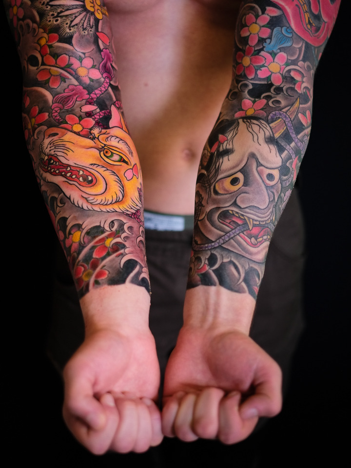masturbenders:  Dope ass sleeves