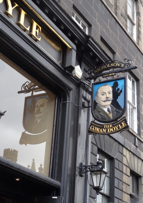 judelaw: The Conan Doyle and the Sherlock Holmes statue of Edinburgh.