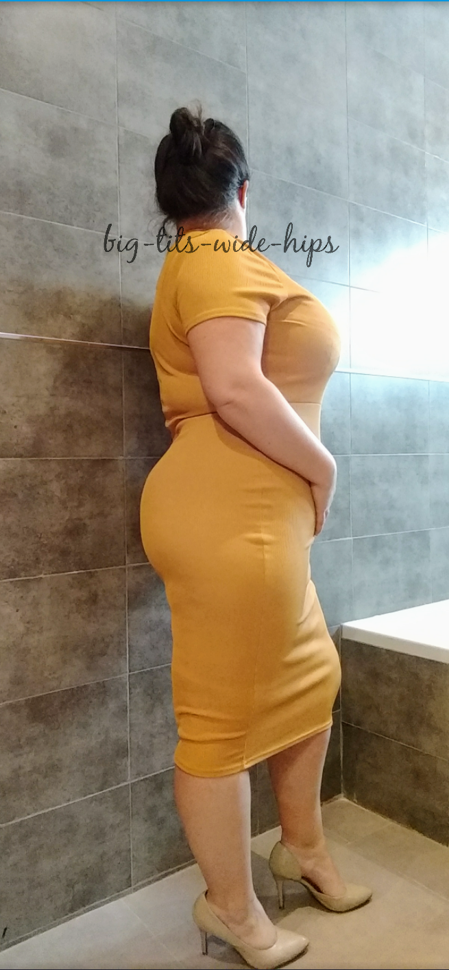 big-tits-wide-hips:  How much work would you get done with me in the office?👔