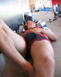 sportybulges:  Watch now the hottest sport bulges: guys wearing lycra or spandex, wrestlers, cyclists, riders, rowers, fighter and much more. Click here to find more FREE sporty BULGES now!