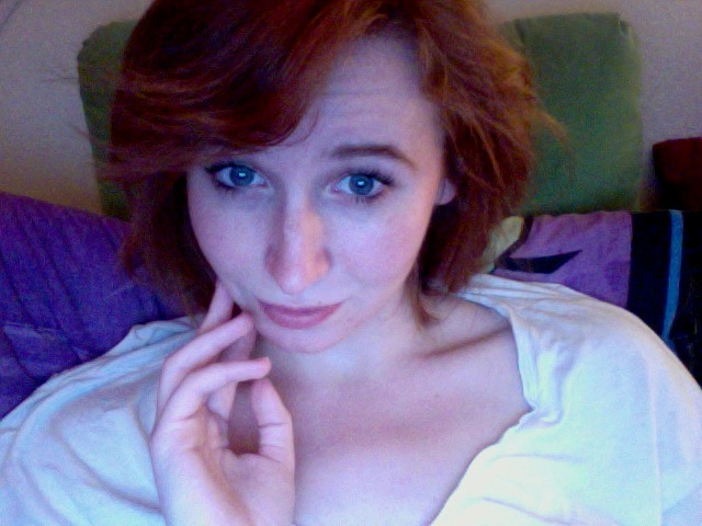 isabellej0inmaine:  Last night I had a little selfie-sesh with my webcam and Mudkip