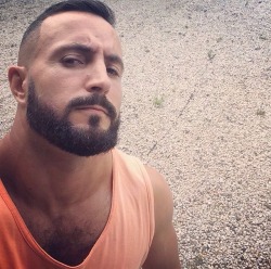 beardburnme:  claitonrj Instagram