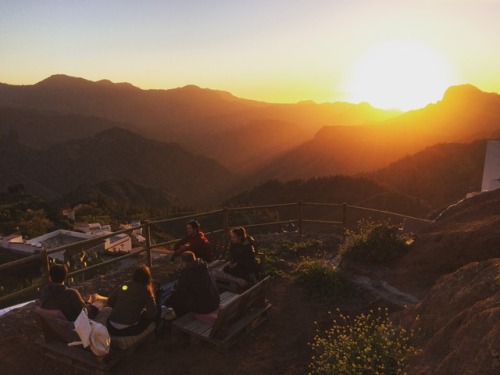 sunset seen from el warung cave hostel