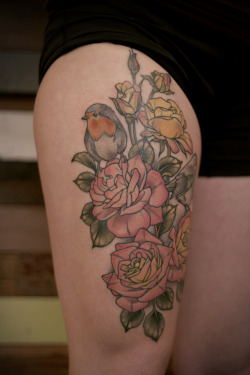 kirstenmakestattoos:  Joseph’s Coat roses and British robins for Krystal. This was her first tattoo! Thanks for being SUCH a champ, lady! Such a pleasure to do. 