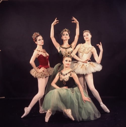 Publicity photos for George Balanchine’s Jewels, 1967 (click on images for names)ph. Martha Swope