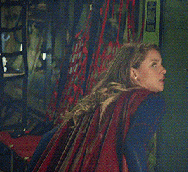 wonderswoman:ヽ(ヅ)ノBut it looks like Henry Cavill wanna murder Amy Adams. Also, Supercorp is love.