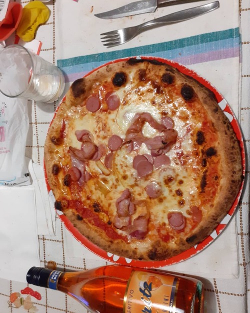 🍕affumicata @ilcorrieredellapizza 👍😉
https://www.instagram.com/p/CIJUpaQpqYJIxL0zSWUsZSzeM850Nudm1B6-580/?igshid=syps0vmegom9