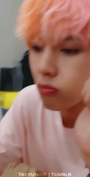 Looking Great In Every Hair Color - Taehyung Ver.