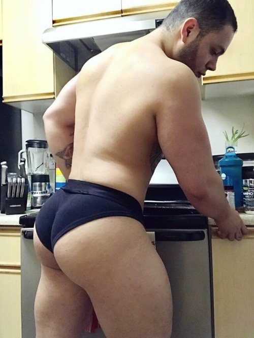 keepemgrowin: brandomsf1991:Have a great Wednesday “Let’s celebrate hump day.”