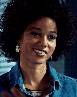 shadowhuntersdaily:Maia Roberts in 3x22, All Good Things…