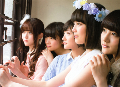 yic17:  Nogizaka46 (Ikuta, Ikoma, Sayurin, Yumi, Manattan) | UTB+ 2015 May Issue