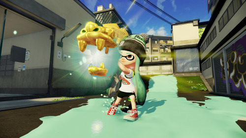 splatoonus:  NEWS FLASH! Tomorrow evening at 7 PM PT, a new mode will join Splat Zones and Tower Control in the Ranked Battle playlist!  Introducing…. Rainmaker! In Rainmaker, both teams compete to snag the, uhhh, Rainmaker. Once you’ve got it, the