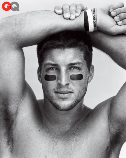 celebpits:  Tim Tebow