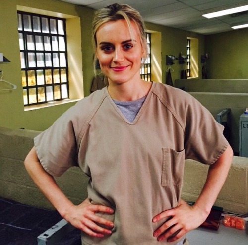 oitnel:  The inmates in the bunks