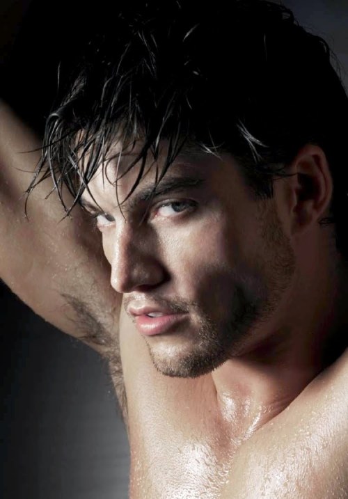 dallasguy75204:  1,000’s of pics from a DallasTXGuy: dallasguy75204.tumblr.com