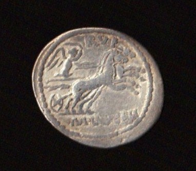 clioancientart:clioancientart:Roman Republic, Silver Denarius of M. Lucillius Rufusus, reverse depic