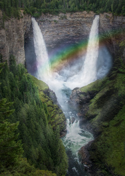 -vvaste:  (via 500px / Helmcken Falls by