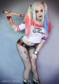 hotcosplaychicks: HARLEY QUINN 04 Suicide Squad - JinxKittie Cosplay by JinxKittieCosplay   Check out http://hotcosplaychicks.tumblr.com for more awesome cosplayPlease Subscribe to us on youtube 