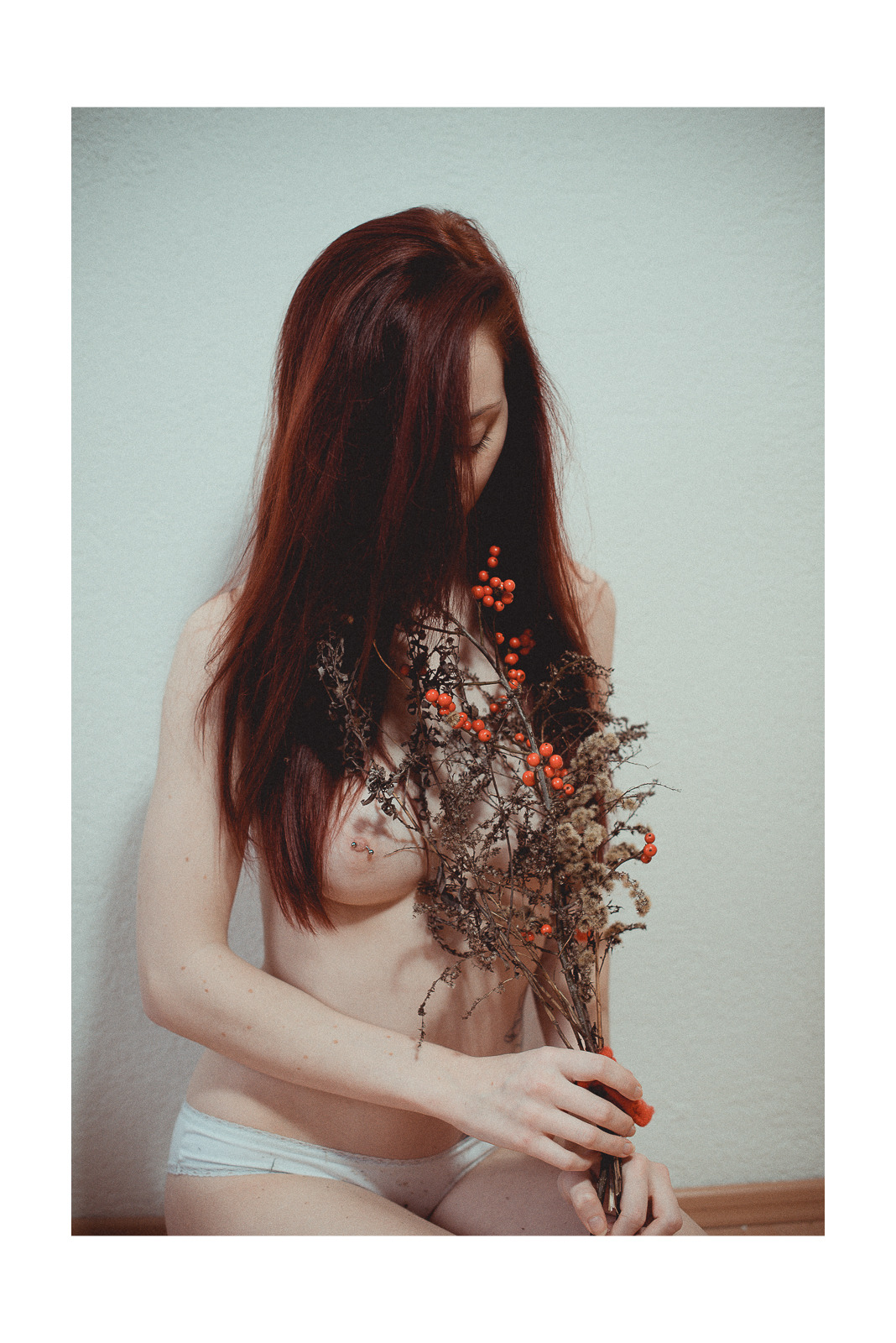 hellfritz-fotografie:  model | https://www.facebook.com/juliacrdsmodelphoto | Â https://www.facebook.com/Hellfritz-Fotografie-196063940580682/