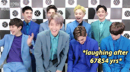 ohhsenshine:   protect the maknae 