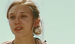 Elizabeth Olsen (young) Tumblr_p36i702Gzz1rob81ao1_r1_250