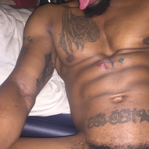 jackitreloaded:  Candy and beer got me being seductive 😜. Teamtats teamfreak teamnudist