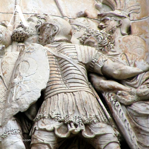 Detail of Arch of Constantine: Detail of relief panel, south side, right panel of left arch. A legio