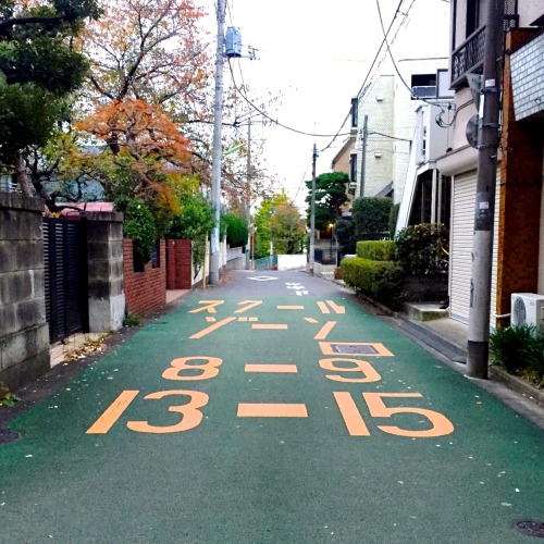 一点透視＠世田谷区松原5丁目One point perspective @ Setagaya-ku, Matsubara 5-chome, Japan