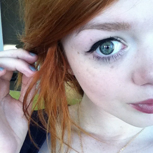  Lass and her freckles &lt;3 