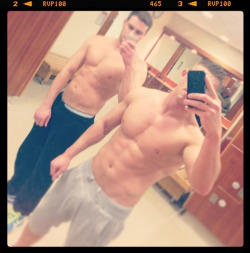 fitbufflads:  Gym buddies