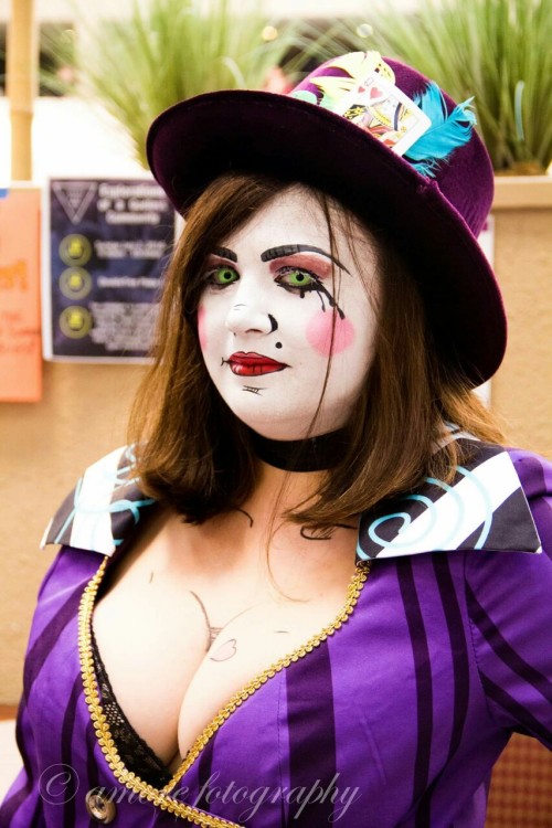 Didn&rsquo;t get many pictures this year at con. I was the Mad Moxxi with the badge ribbons. I was a