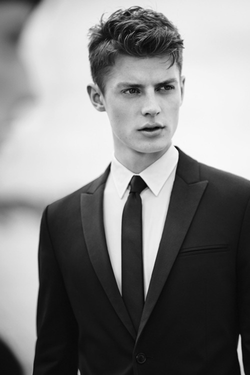 Sex strangeforeignbeauty:  Janis Ancens for pictures