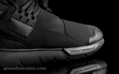 Adidas Y-3 Qasa High Black.(via adidas Y-3 Qasa High | sivasdescalzo.com [M21248])