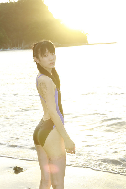 takuyayaya:  末永みゆ Suenaga Miyupurple Swimsuit紫 競泳水着