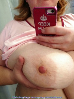 chubbybustucurves:  click here to visit all my blogs  