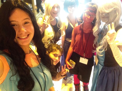 historia-slays:Had so much fun at the Steven Universe meet up today at Geek.Kon! Loved meeting and b