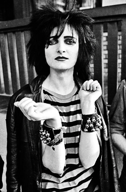  Siouxsie Sioux (Siouxsie &amp; The Banshees) Nov 1980 