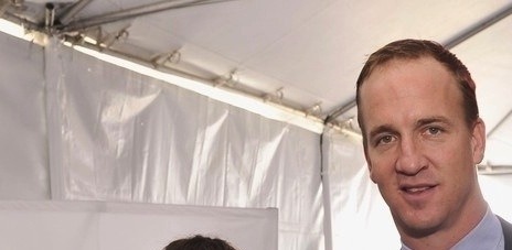 10knotes:  okoenig:  josh hutcherson and peyton manning  This post has been featured