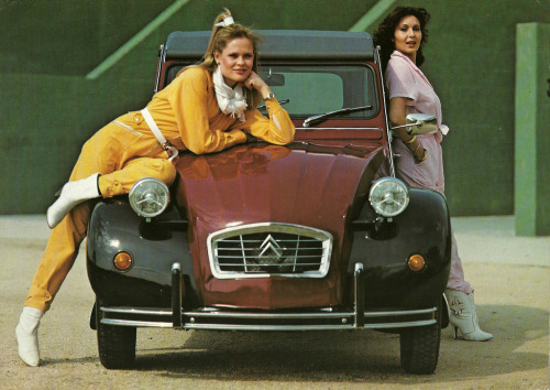 2CV6 “Charleston” sales folder, 1981. France. Via John Lloyd flickr