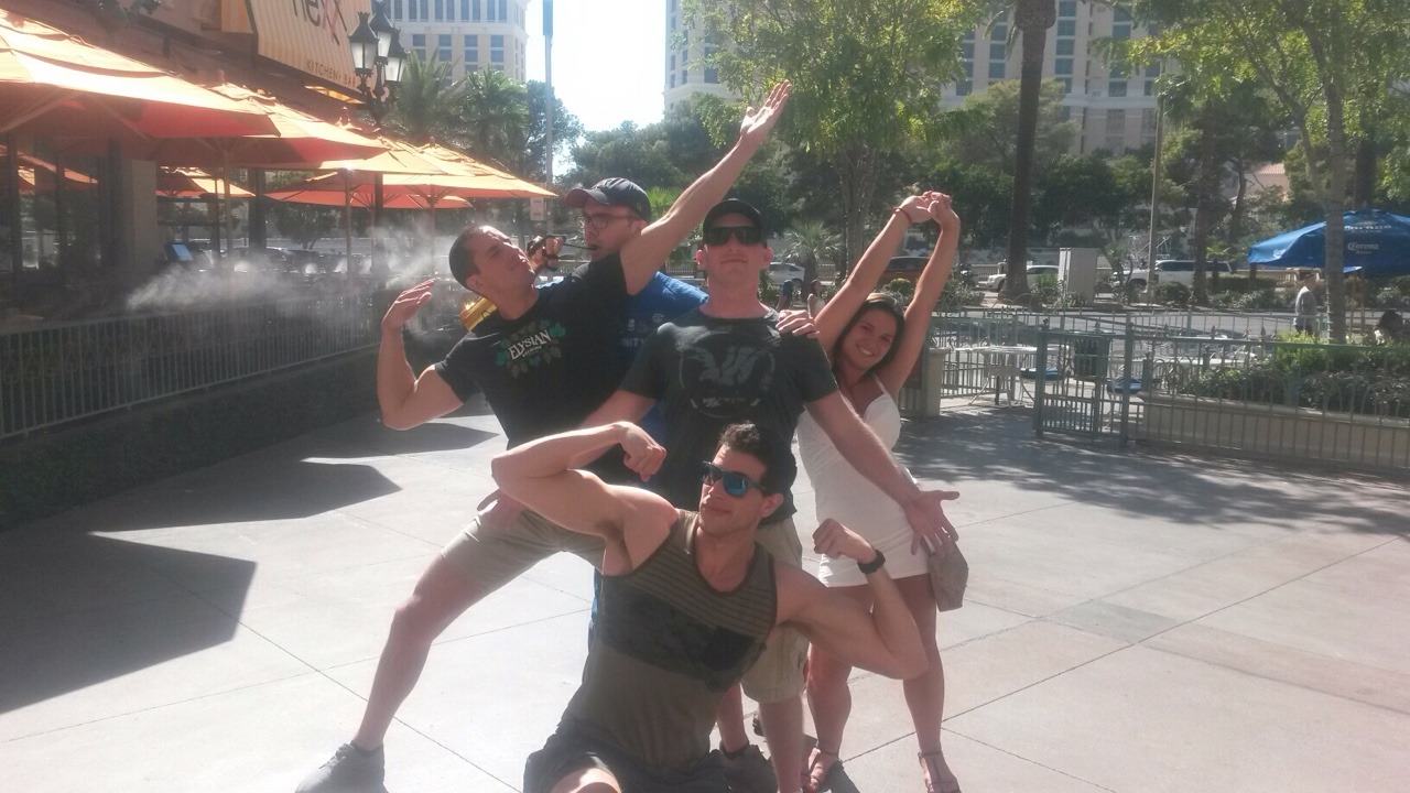followingmckenzie:  Experiencing Vegas as a tourist ✔️ Now, back to being a local.